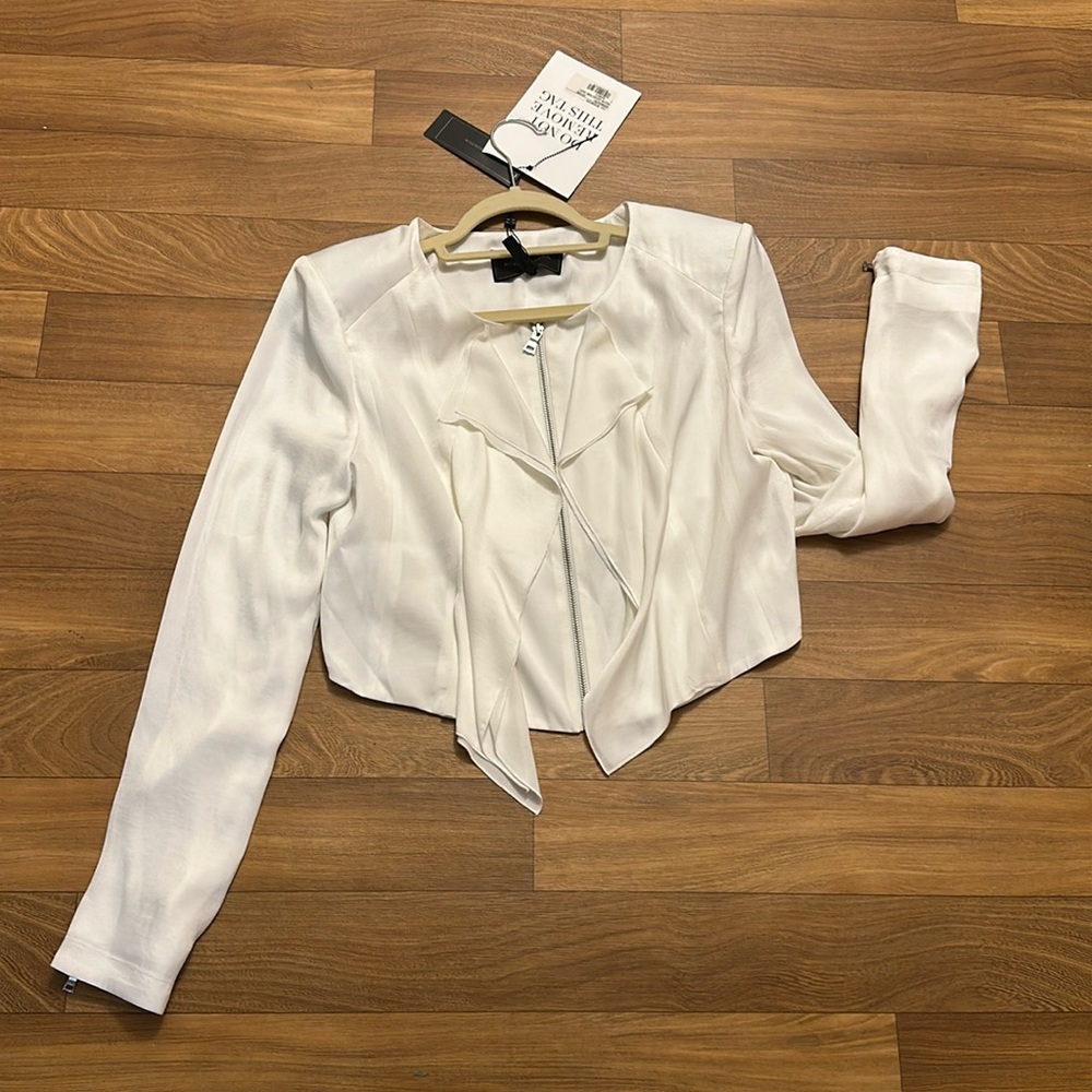 NWT BCBGMAXAZRIA Preston cascade front jacket - white - L
